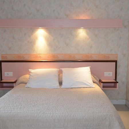 Logis Auberge De L'Allagnonette Saint-Poncy エクステリア 写真