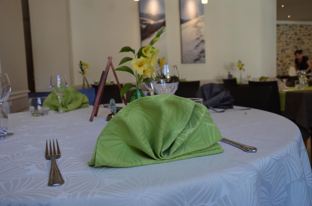 Logis Auberge De L'Allagnonette Saint-Poncy エクステリア 写真