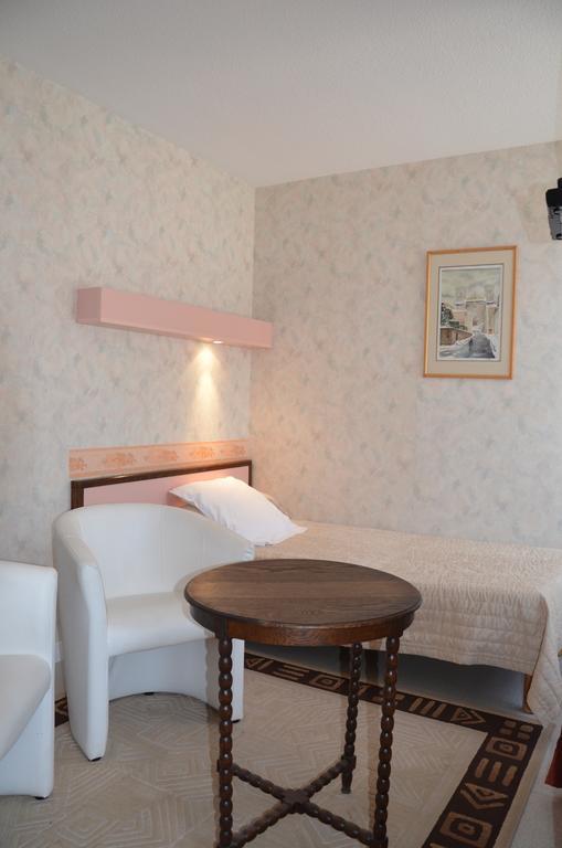 Logis Auberge De L'Allagnonette Saint-Poncy エクステリア 写真